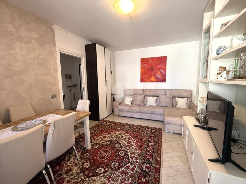 Salone