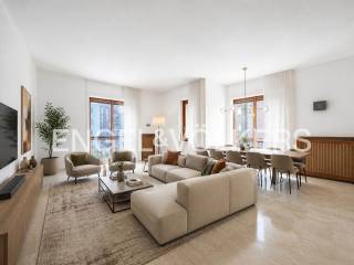 Appartamento via Trezzo d'Adda 3, Solari, Milano