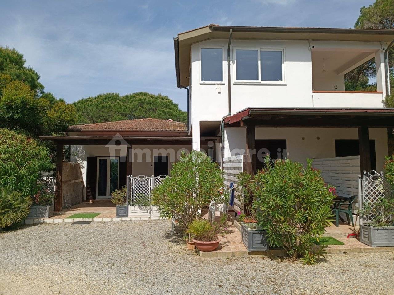 Villa in vendita a Campo nell'Elba