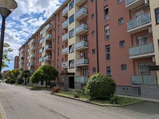 Trilocale via Ugo Betti 105, Gallaratese, Milano