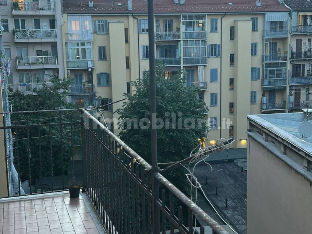 Stanza singola in Crocetta, foto 6 di 8