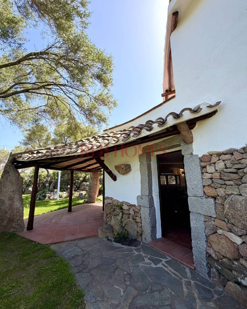 Villa in vendita a Olbia