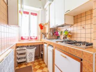Trilocale via privata Flumendosa, Crescenzago, Milano