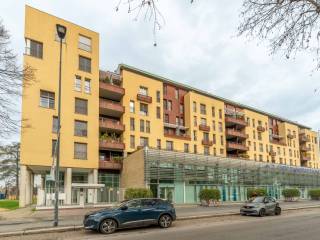 Trilocale ottimo stato, quarto piano, Navigli - Darsena, Milano