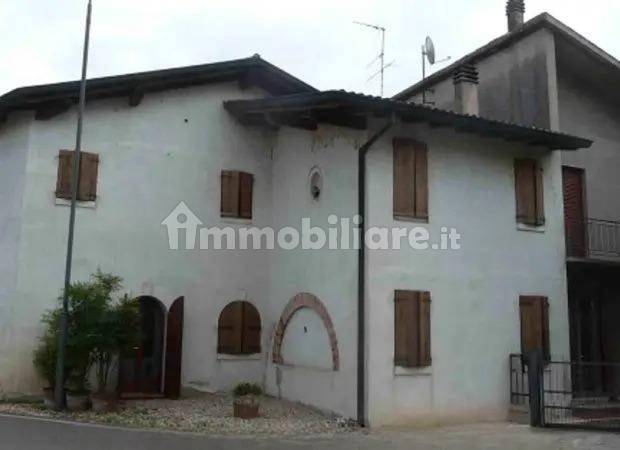 Casa indipendente in vendita a Concamarise