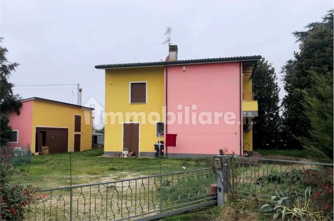 Casa indipendente in vendita a Lugo