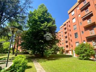 Quadrilocale via Valsesia 86, Bisceglie, Milano
