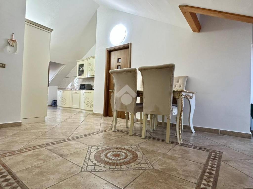 Salone