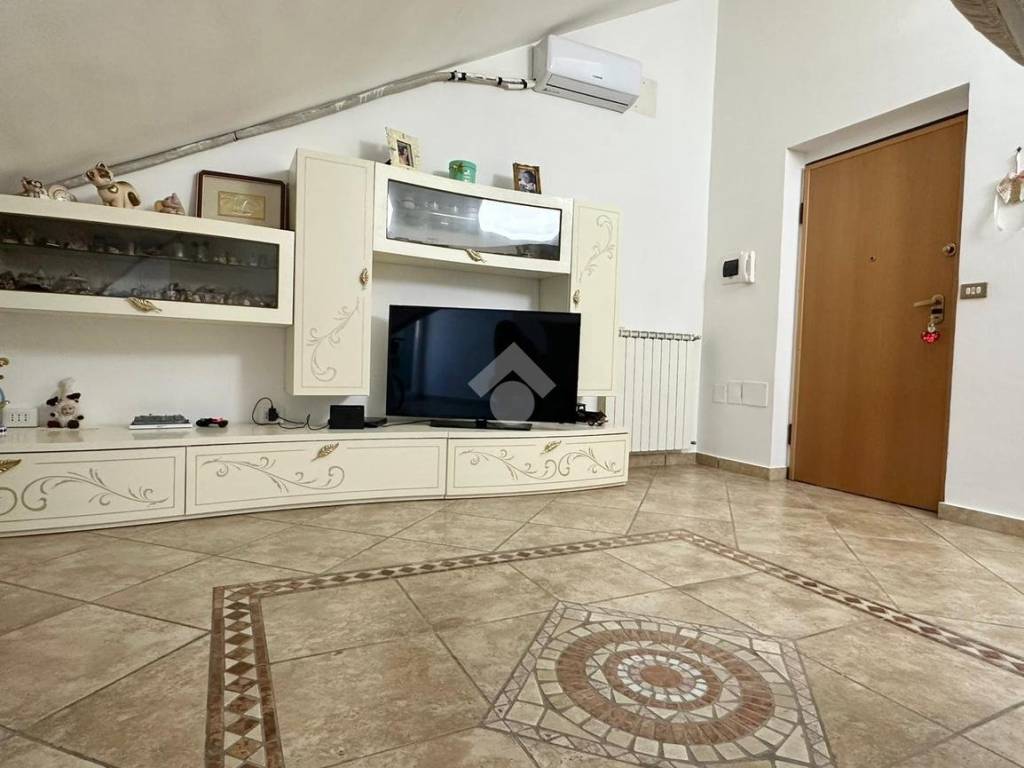 Salone