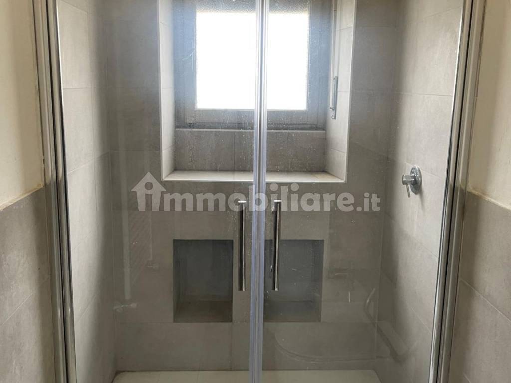 2 stanze doppie in Nizza Millefonti, foto 9 di 20