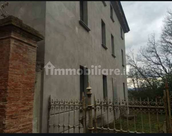 Casa indipendente in vendita a Salsomaggiore Terme