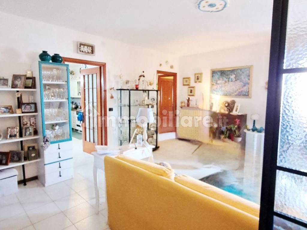 Salone