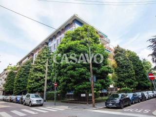 Trilocale via Quadronno 4, Quadronno - Crocetta, Milano