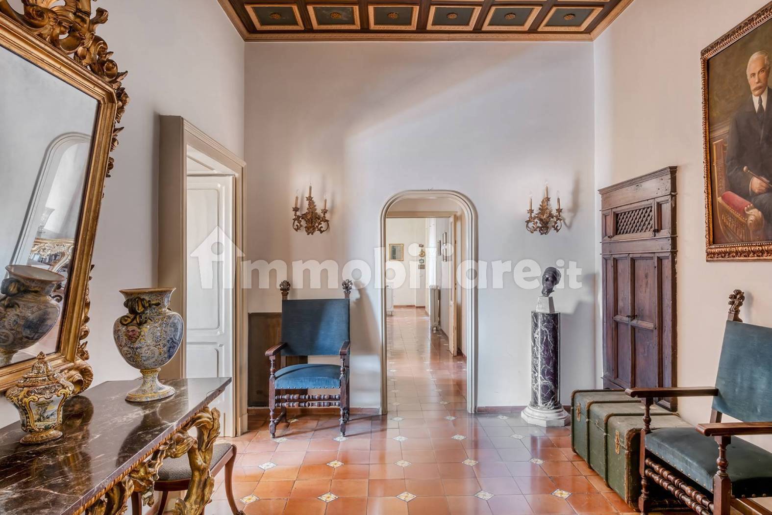Appartamento in vendita a Napoli