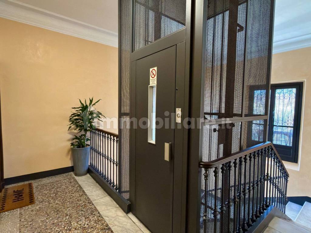 Interno palazzo