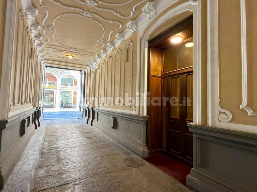 Interno palazzo