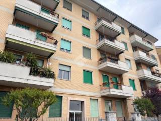 Bilocale via Filippo Anghileri 4, Figino, Milano
