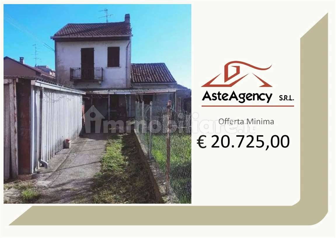 Casa indipendente in vendita a Palestro