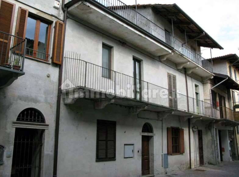 Casa indipendente in vendita a Piverone