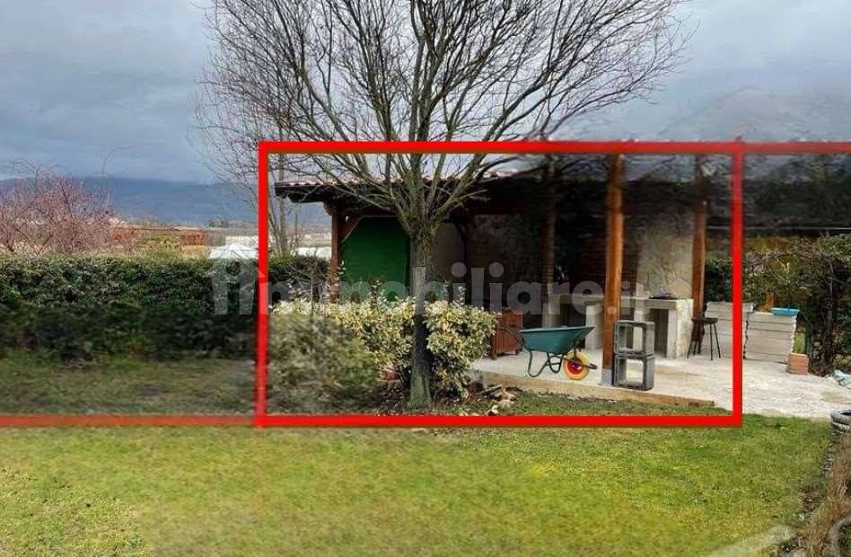 Villa in vendita a L'Aquila