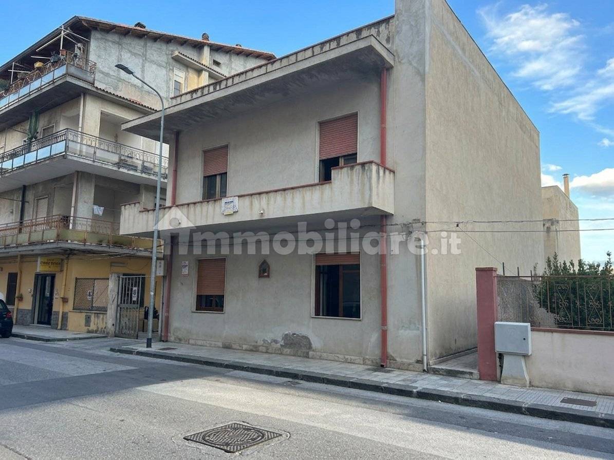 Casa indipendente in vendita a Terme Vigliatore