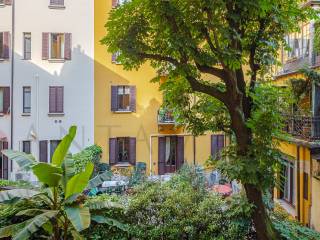 Appartamento ottimo stato, su più livelli, Cadorna - Castello, Milano
