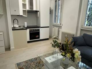 Bilocale viale San Gimignano 9, Lorenteggio, Milano