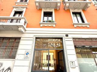 Bilocale via Jacopo Dal Verme 4, Isola, Milano