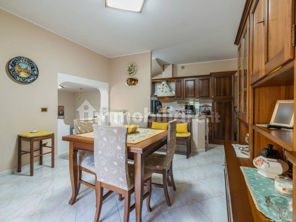 Salone