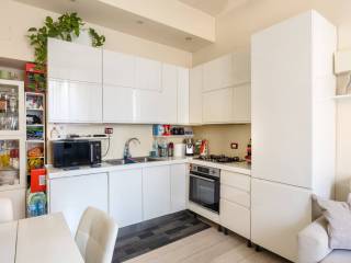 Bilocale viale Umbria 66, Martini - Insubria, Milano