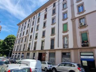 Bilocale via Riva di Trento 1, Corvetto, Milano
