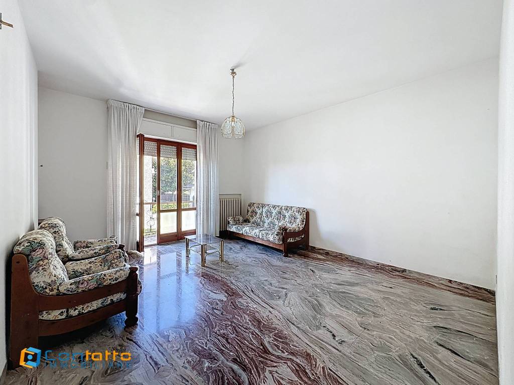 Salone