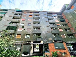 Trilocale via Lorenteggio 24, Tripoli - Soderini, Milano