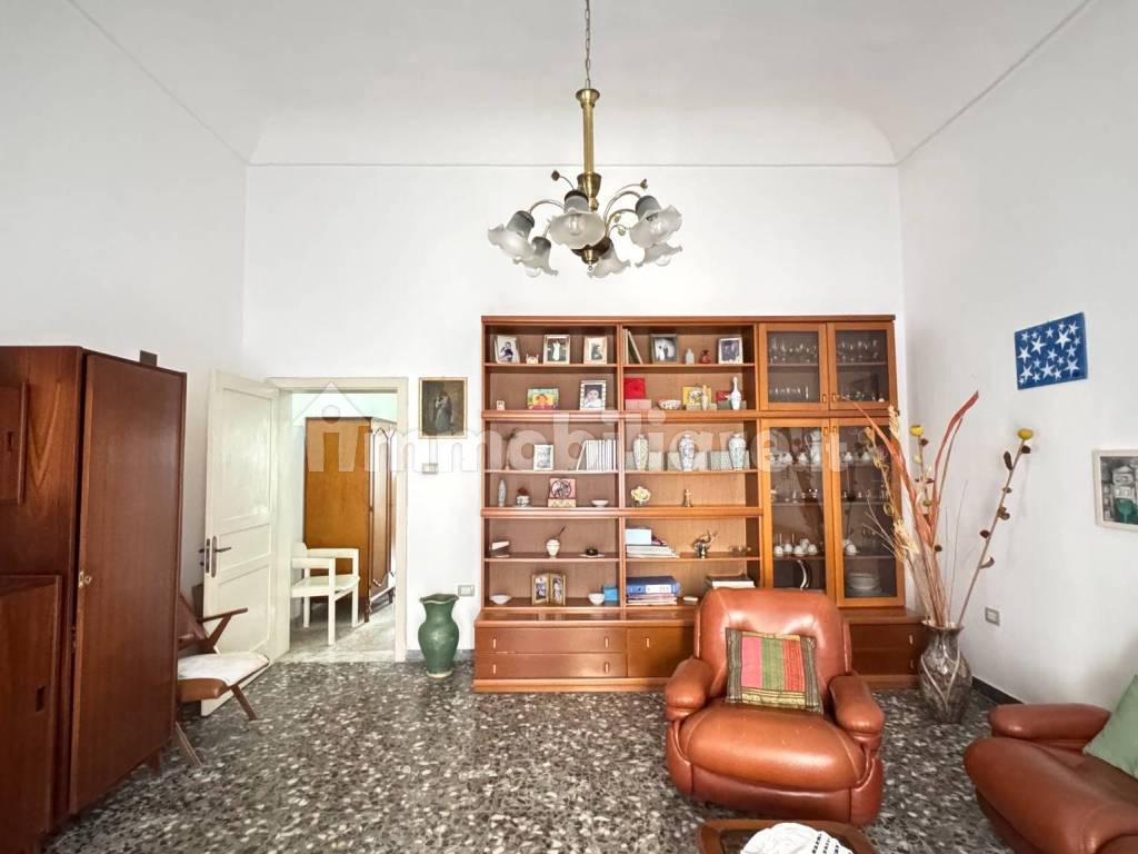 Salone