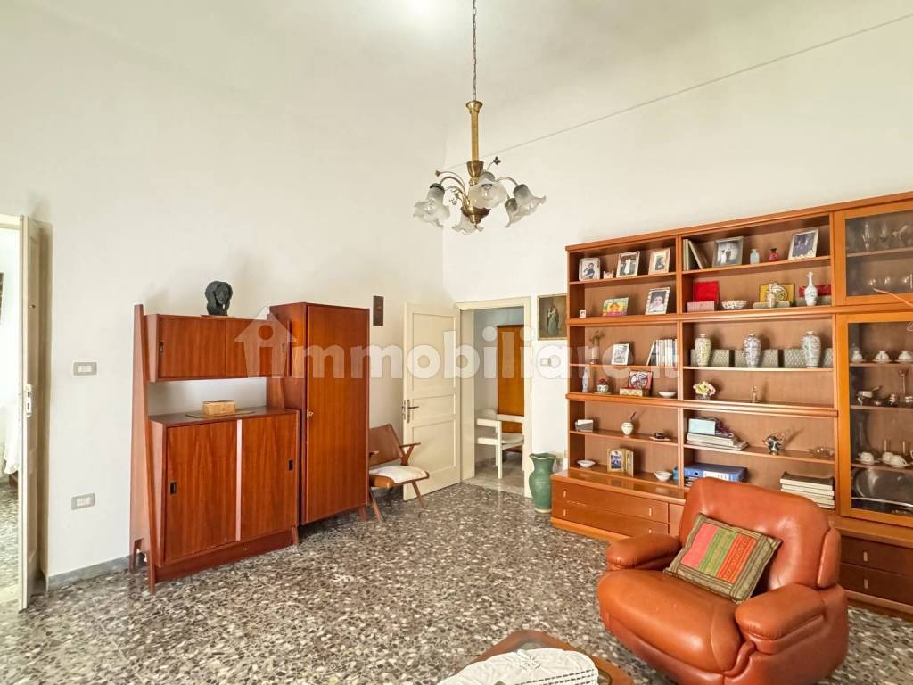 Salone