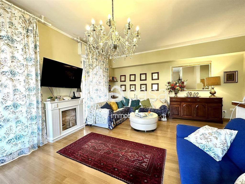 Salone