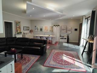 Salone