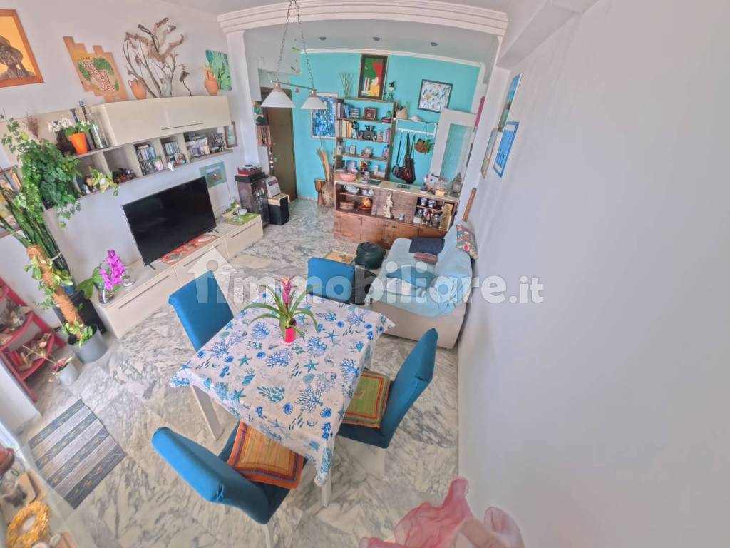 Salone