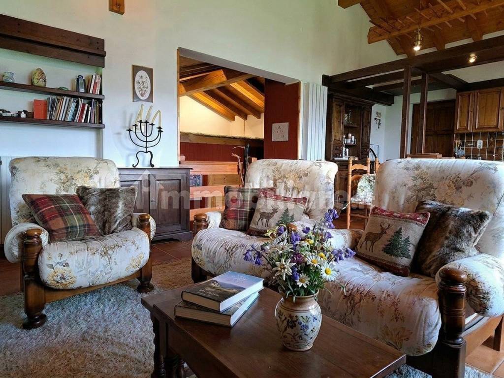 Salone