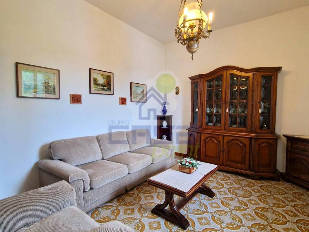 Salone