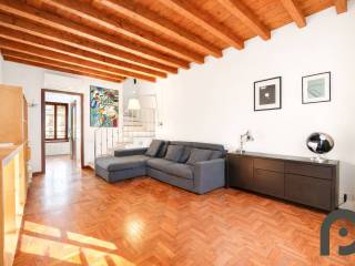 Trilocale via Curtatone 2, Quadronno - Crocetta, Milano