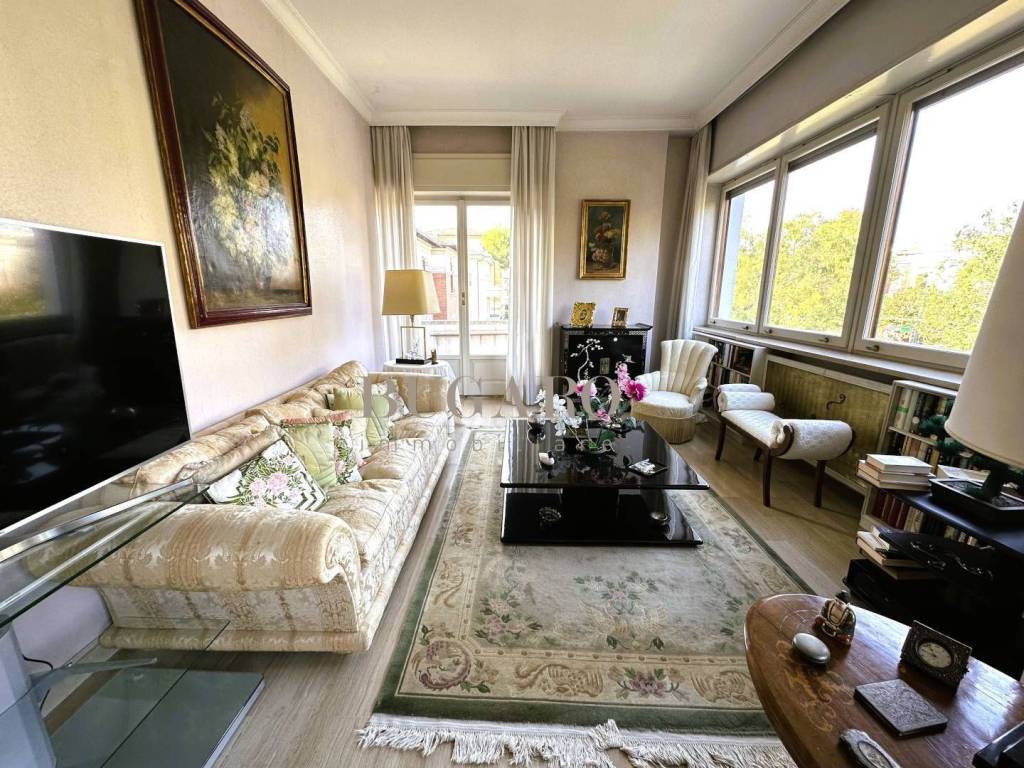 Salone