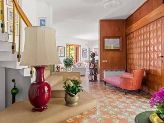 Salone