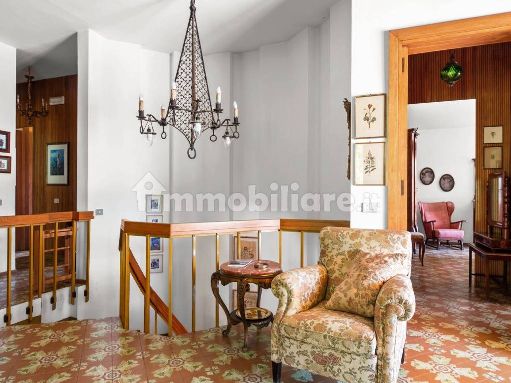 Salone