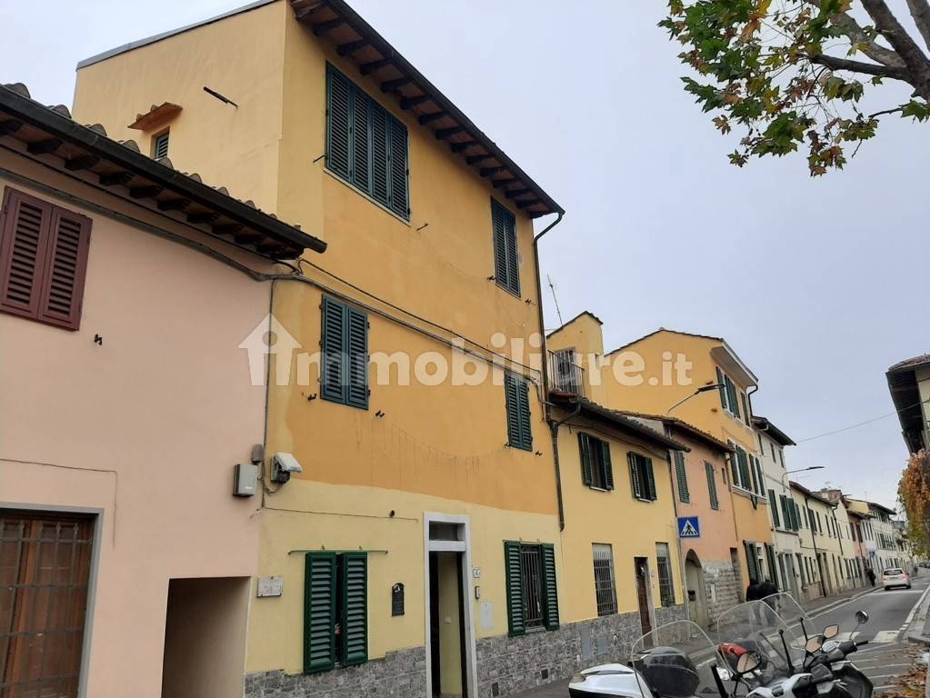 Casa indipendente in vendita a Firenze