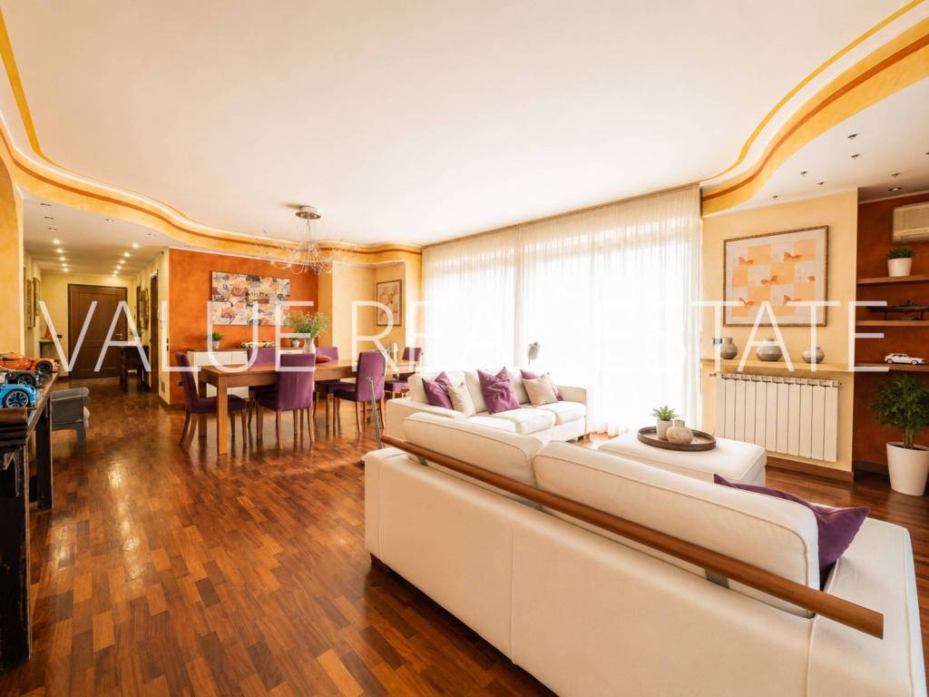 Salone