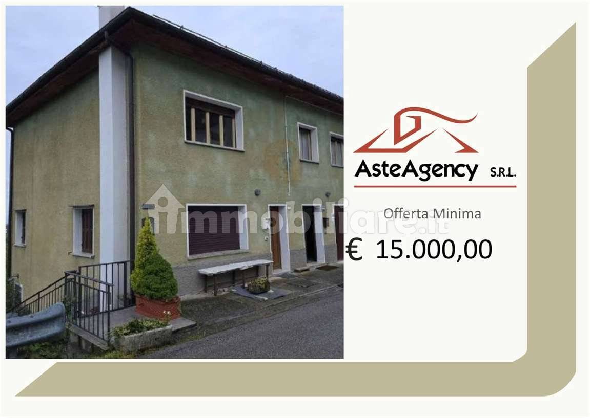 Appartamento in vendita a Sovramonte