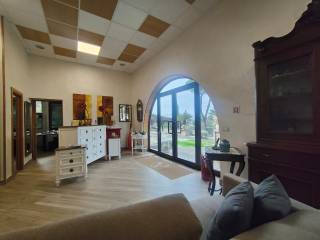 Salone