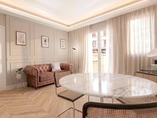 Trilocale viale Papiniano 45, Corso Genova, Milano
