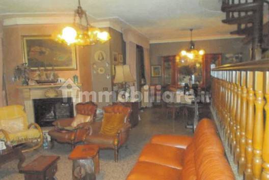 Salone
